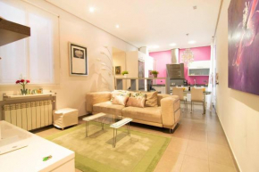 Cozy Apartment near San Miguel Market by Batuecas